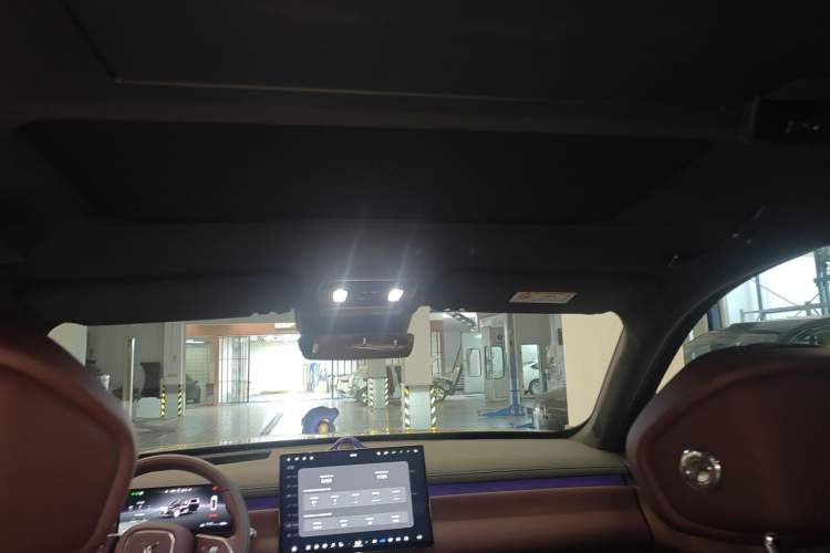 Used VOYAH Titan 2026 Model Max+ Headliner