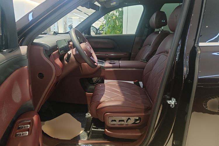 Used VOYAH Titan 2026 Model Max+ Left Front Seat