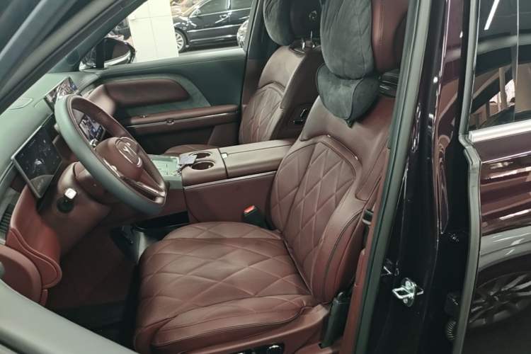 Used VOYAH Titan 2026 Model Max+ Left Front Seat