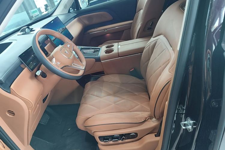 Used VOYAH Titan 2026 Model Max+ Left Front Seat