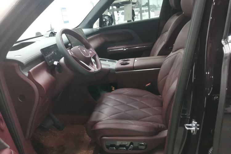 Used VOYAH Titan 2026 Model Max+ Left Front Seat