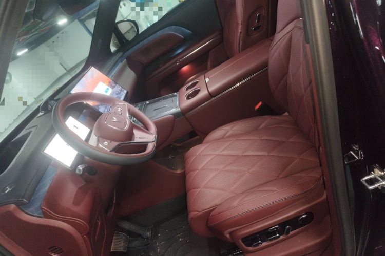Used VOYAH Titan 2026 Model Ultra Left Front Seat