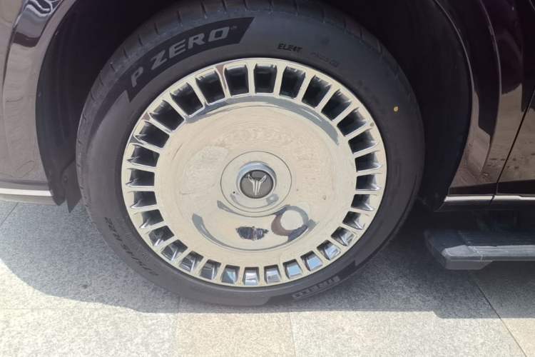 Used VOYAH Titan 2026 Model Max+ Left Front Wheel Hub