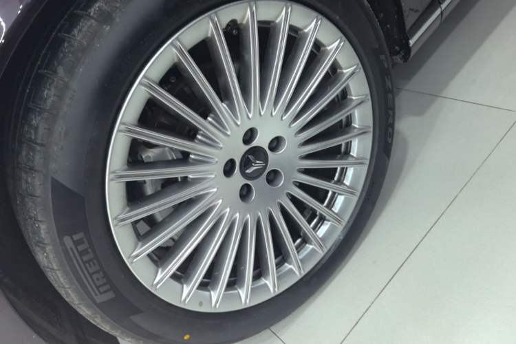 Used VOYAH Titan 2026 Model Max+ Left Front Wheel Hub