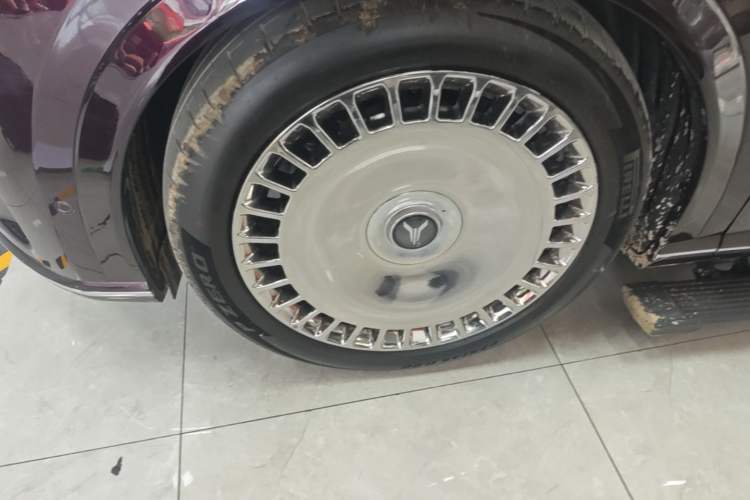 Used VOYAH Titan 2026 Model Max+ Left Front Wheel Hub