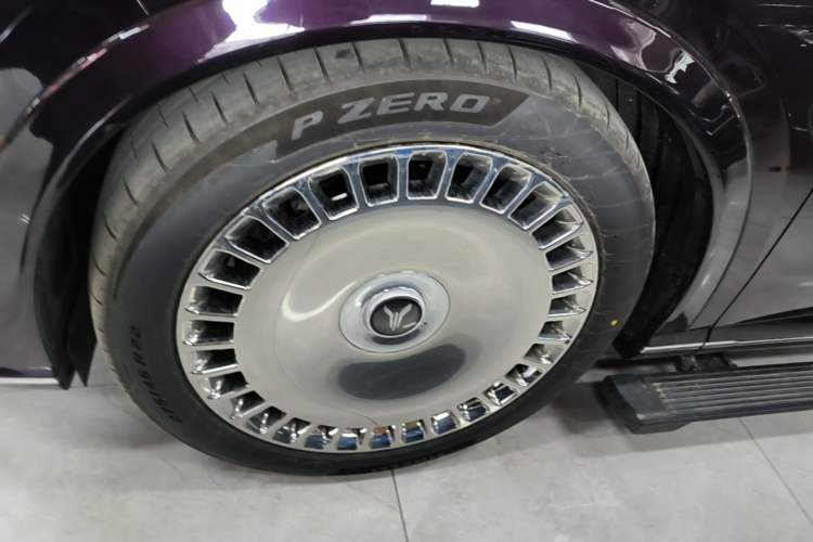 Used VOYAH Titan 2026 Model Max+ Left Front Wheel Hub