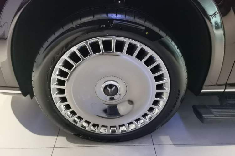 Used VOYAH Titan 2026 Model Max+ Left Front Wheel Hub