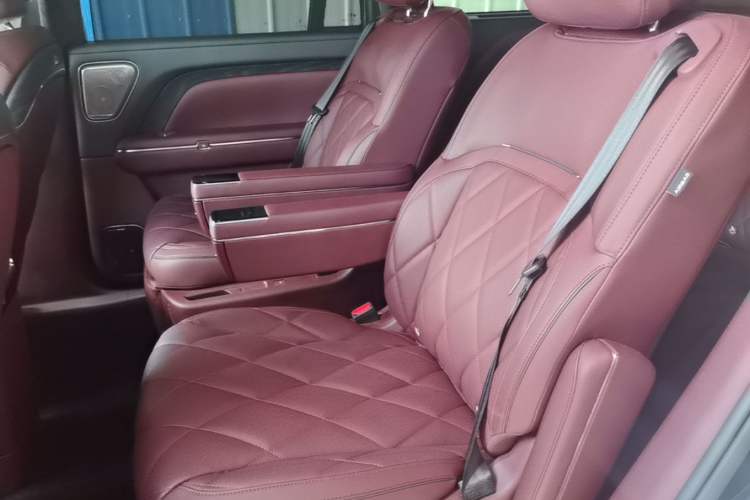 Used VOYAH Titan 2026 Model Max+ Left Rear Seat