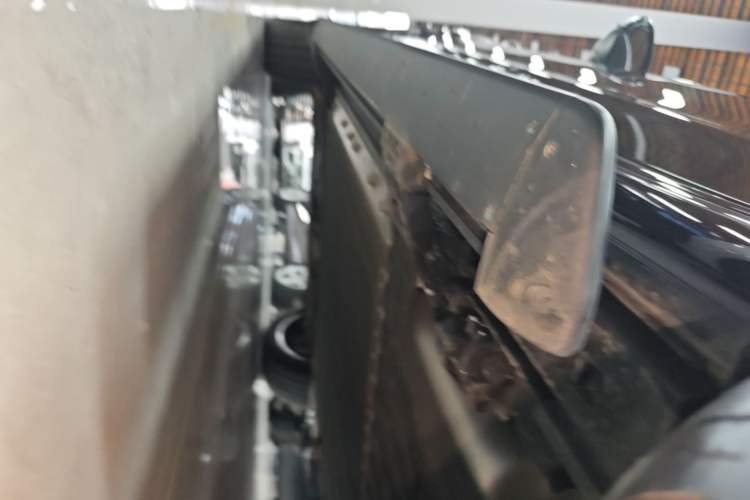 Used VOYAH Titan 2026 Model Max+ Left Side Sill