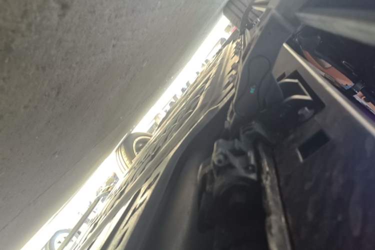 Used VOYAH Titan 2026 Model Max+ Left Side Sill