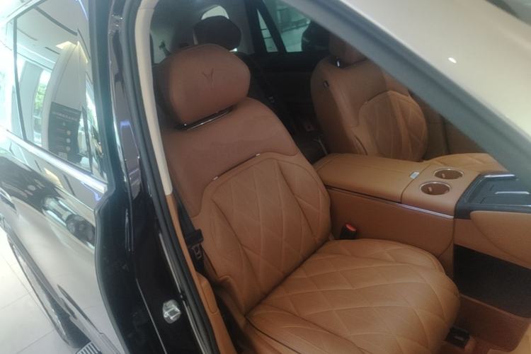 Used VOYAH Titan 2026 Model Max+ Right Front Seat