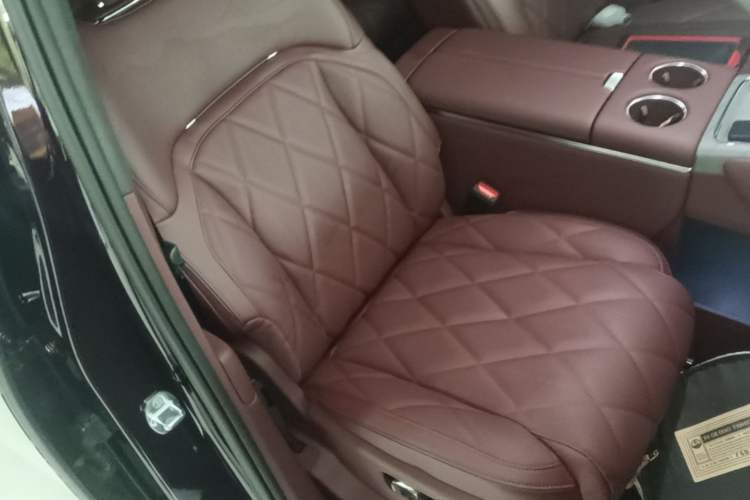 Used VOYAH Titan 2026 Model Max+ Right Front Seat