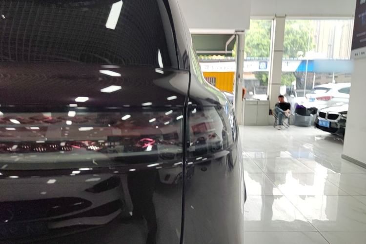 Used VOYAH Titan 2026 Model Max+ Right Rear Taillight
