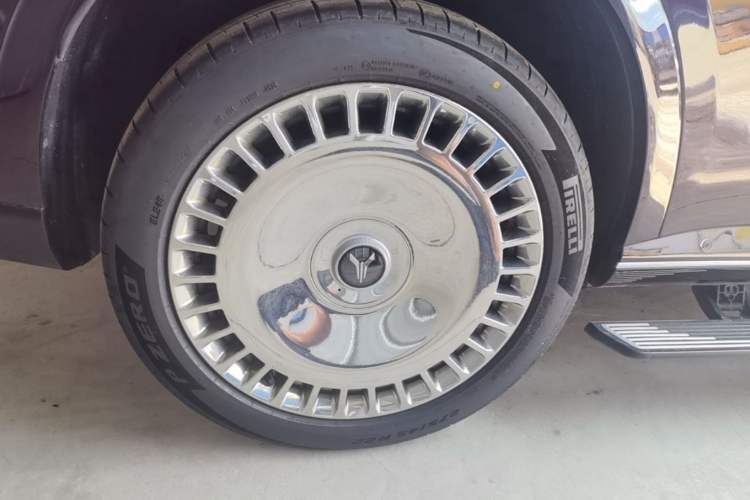 Used VOYAH Titan 2026 Model Max+ Right Rear Wheel Hub