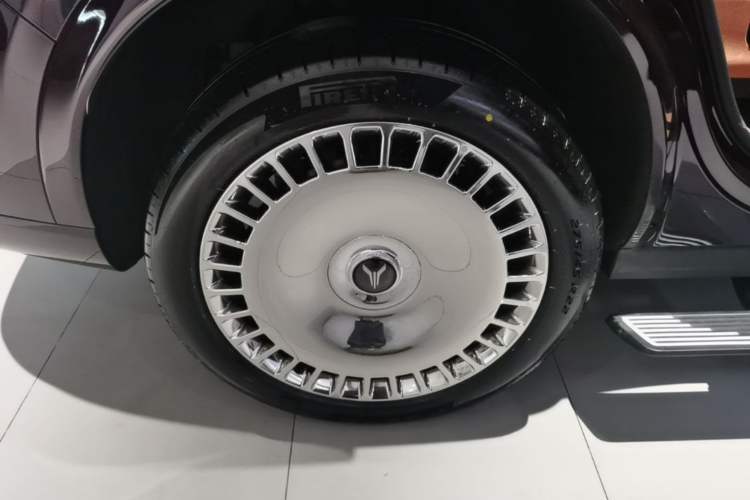 Used VOYAH Titan 2026 Model Max+ Right Rear Wheel Hub