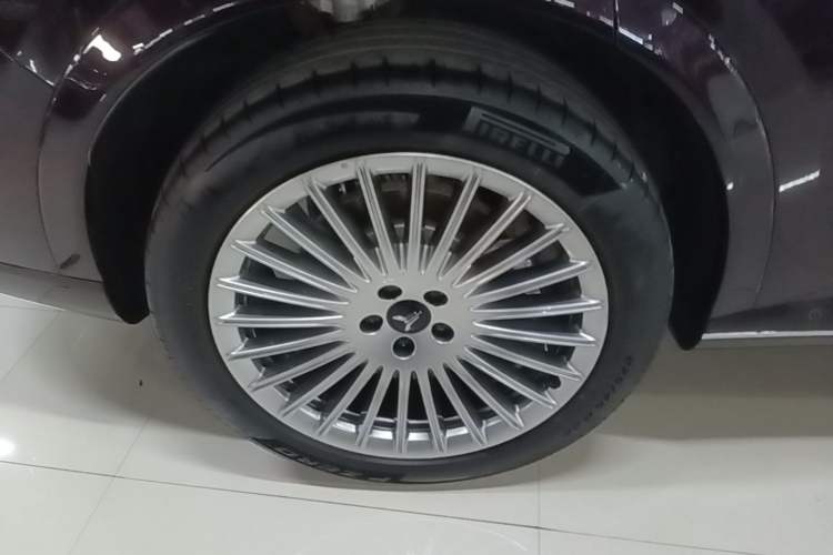 Used VOYAH Titan 2026 Model Max+ Right Rear Wheel Hub