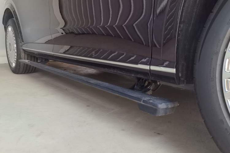 Used VOYAH Titan 2026 Model Max+ Right Side Sill