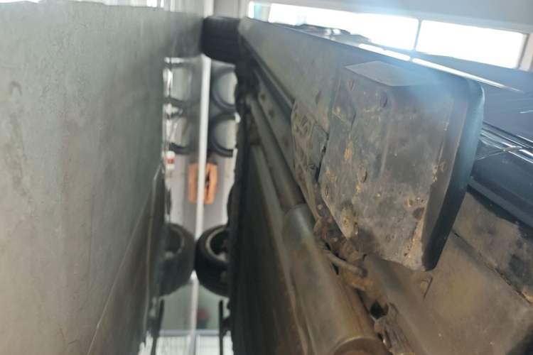 Used VOYAH Titan 2026 Model Max+ Right Side Sill