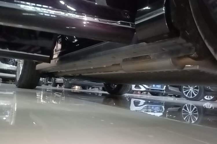 Used VOYAH Titan 2026 Model Max+ Right Side Sill