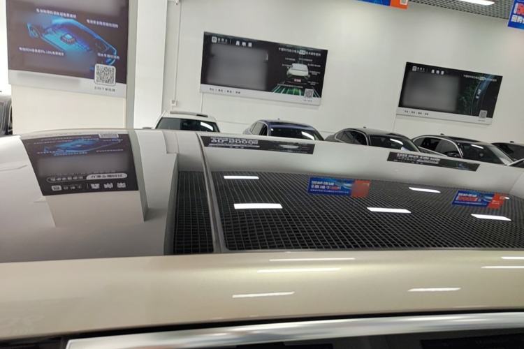Used VOYAH Titan 2026 Model Max+ Roof