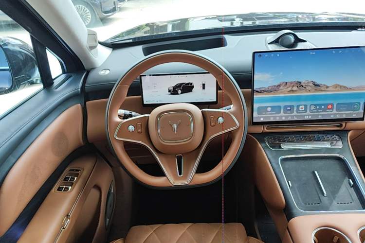 Used VOYAH Titan 2026 Model Max+ Steering Wheel