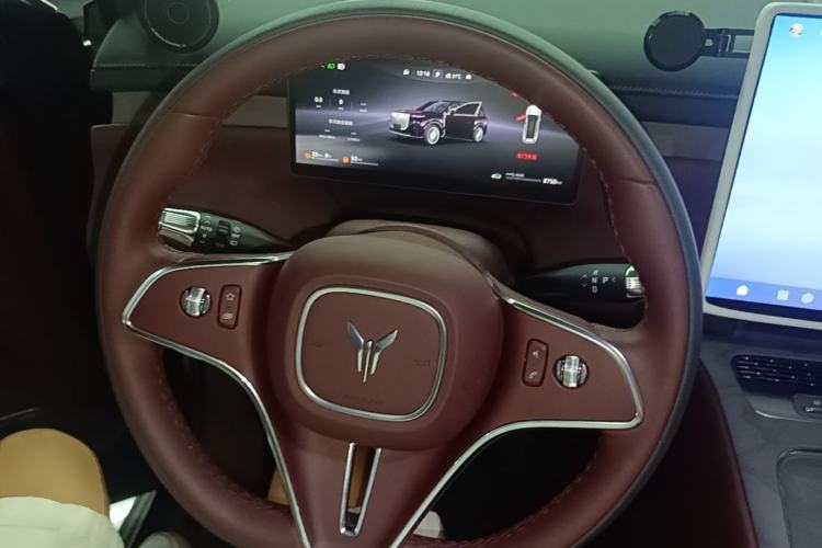 Used VOYAH Titan 2026 Model Max+ Steering Wheel