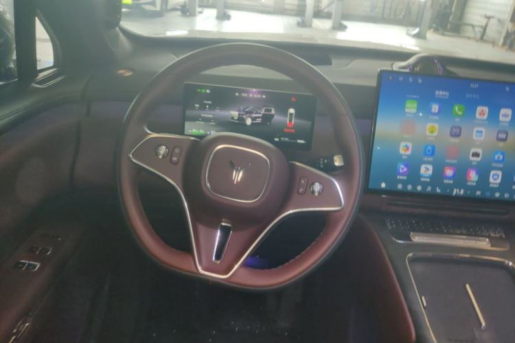 Used VOYAH Titan 2026 Model Max+ Steering Wheel