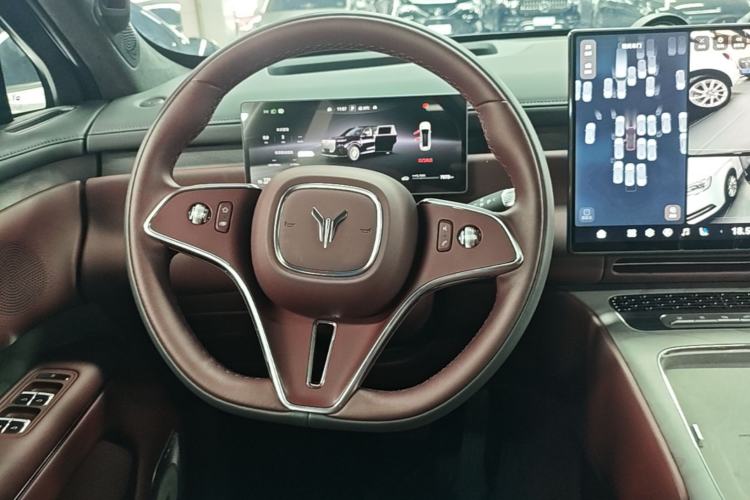 Used VOYAH Titan 2026 Model Max+ Steering Wheel