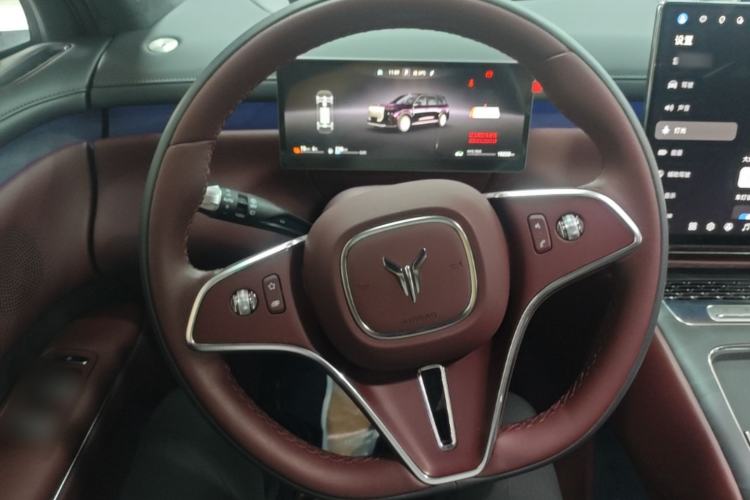 Used VOYAH Titan 2026 Model Max+ Steering Wheel
