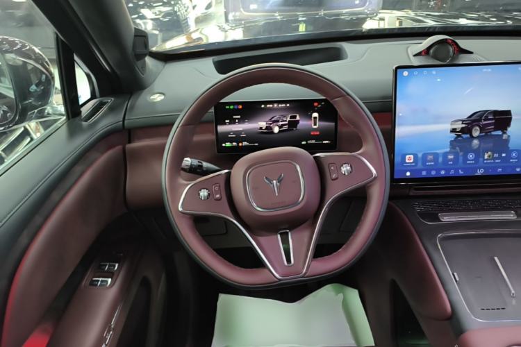 Used VOYAH Titan 2026 Model Max+ Steering Wheel