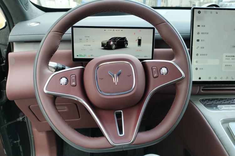 Used VOYAH Titan 2026 Model Max+ Steering Wheel