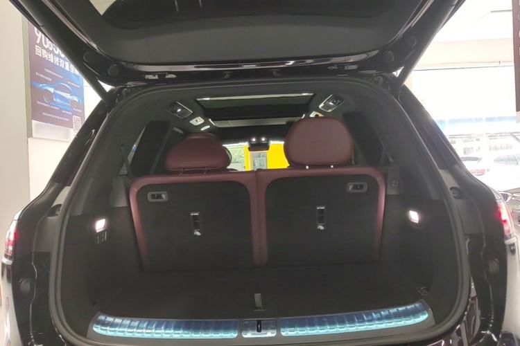 Used VOYAH Titan 2026 Model Max+ Trunk