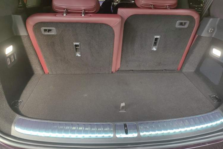 Used VOYAH Titan 2026 Model Max+ Trunk