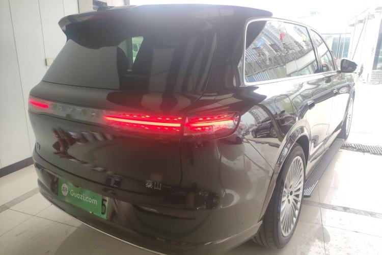 Used VOYAH Titan 2026 Model Max+ Rear Right 45 Deg