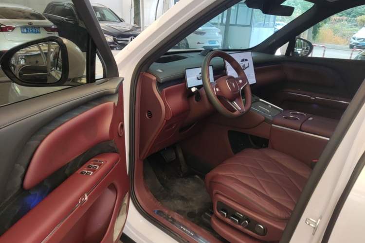Used VOYAH Titan 2026 Model Max+ Driver Seat