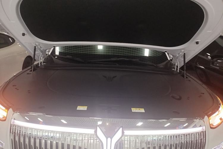 Used VOYAH Titan 2026 Model Max+ Engine Bay