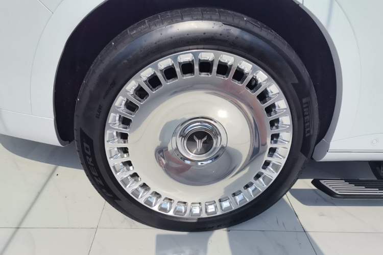 Used VOYAH Titan 2026 Model Max+ Exterior 5