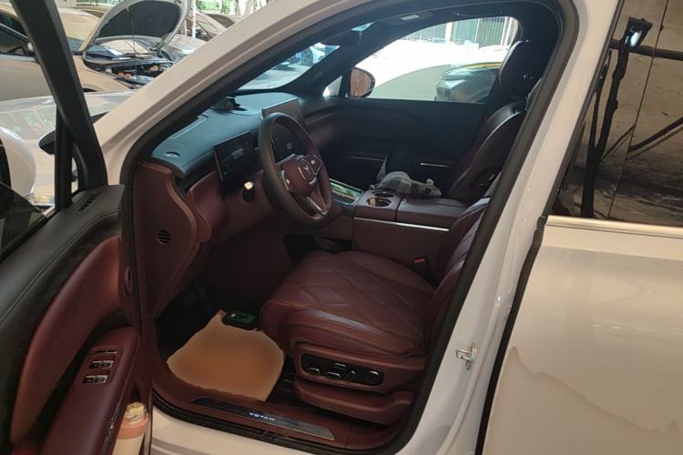 Used VOYAH Titan 2026 Model Max+ Left Front Seat