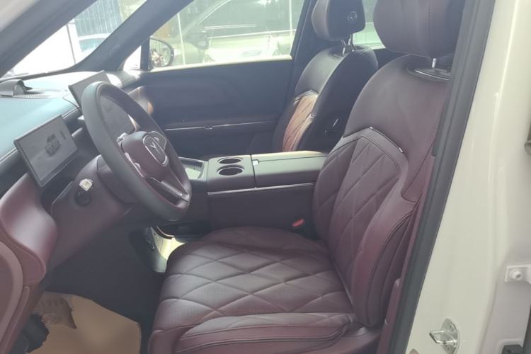 Used VOYAH Titan 2026 Model Max+ Left Front Seat