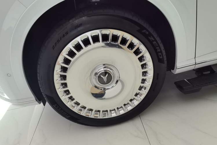Used VOYAH Titan 2026 Model Max+ Left Front Wheel Hub