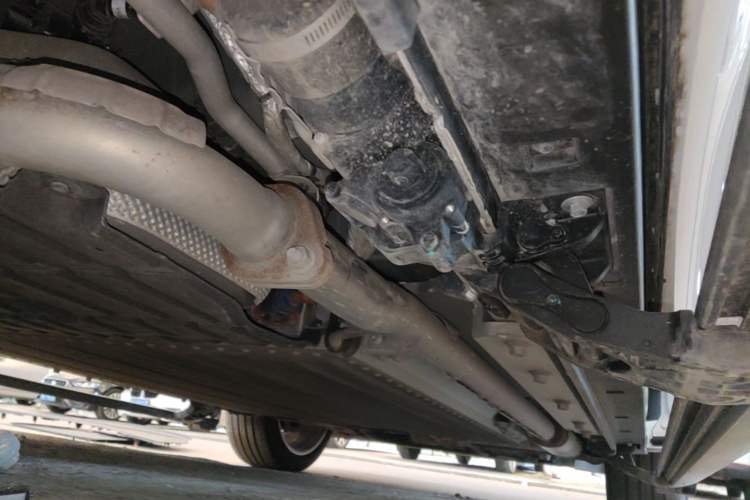 Used VOYAH Titan 2026 Model Max+ Right Side Sill