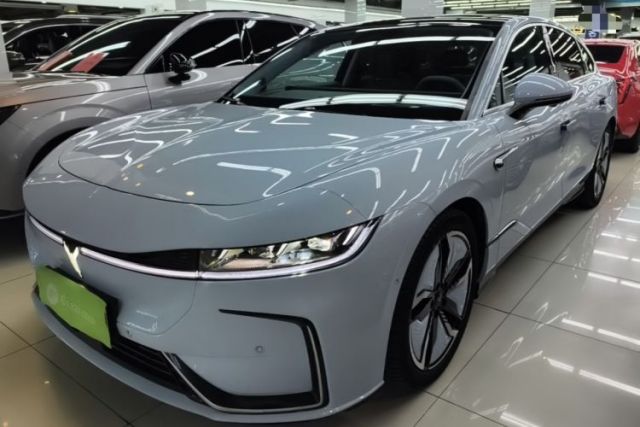 Używany VOYAH Light 2023 Four-Wheel Drive Standard Edition