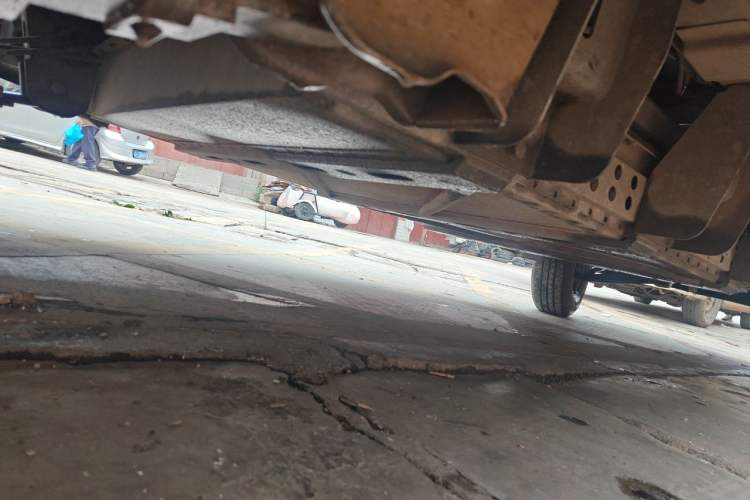 Used Wanxiang T01 2022 Pure Electric Van with 41.472 kWh Chassis Rear Right