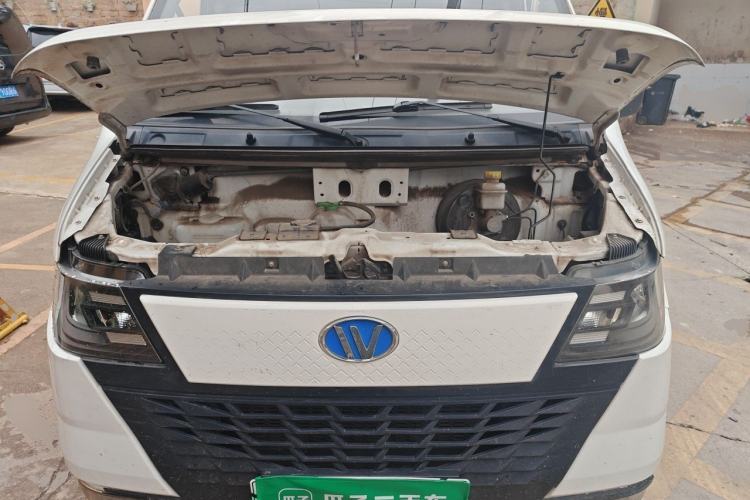 Used Wanxiang T01 2022 Pure Electric Van with 41.472 kWh Engine Bay