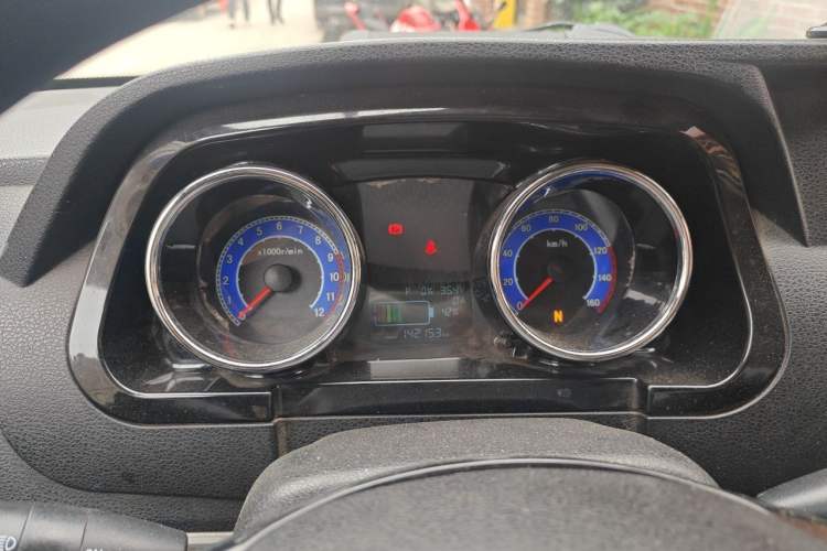 Used Wanxiang T01 2022 Pure Electric Van with 41.472 kWh Instrument Cluster