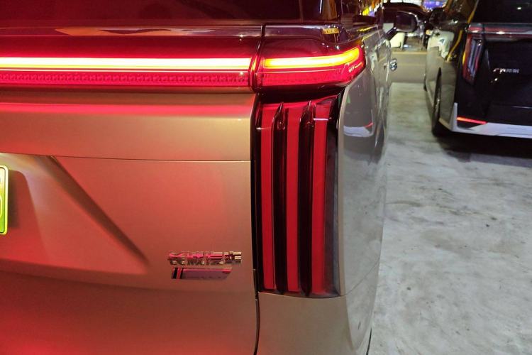 Used Wey Gaoshan 2023 Four-Wheel Drive Flagship Edition Exterior 6