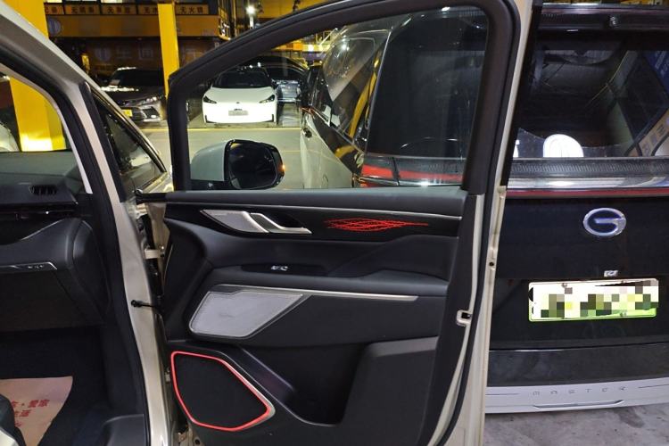 Used Wey Gaoshan 2023 Four-Wheel Drive Flagship Edition Interior 5