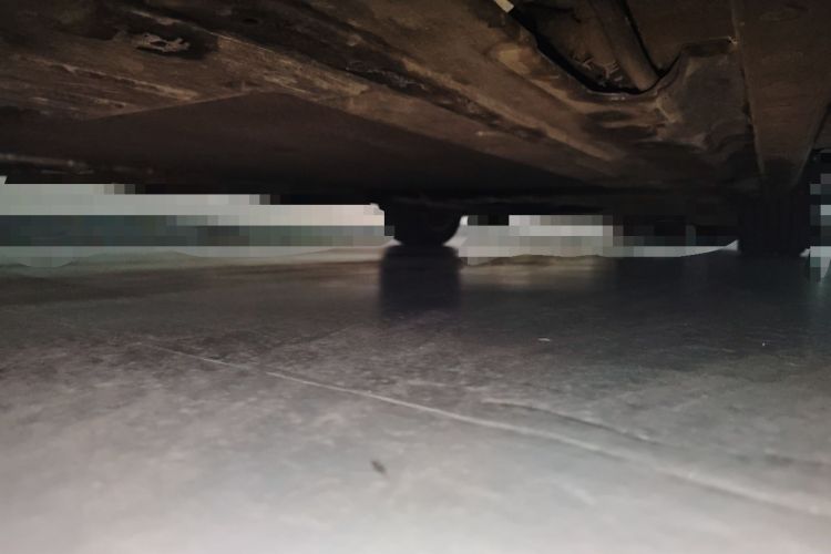 Used Wey Gaoshan 2023 Four-Wheel-Drive Executive Extended Version Chassis Front Left