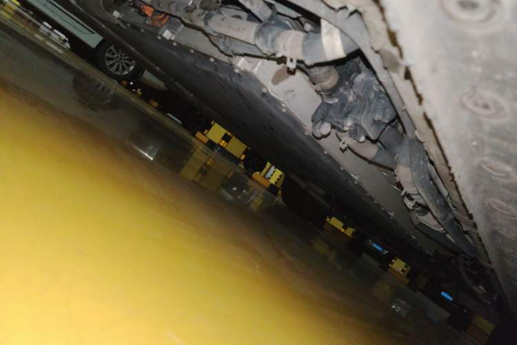 Used Wey Gaoshan 2023 Four-Wheel Drive Flagship Edition Chassis Front Left