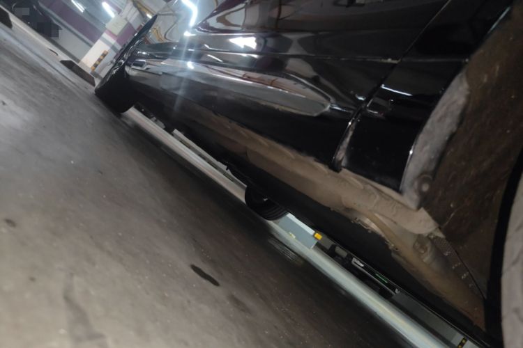Used Wey Gaoshan 2023 Four-Wheel-Drive Executive Extended Version Chassis Front Right